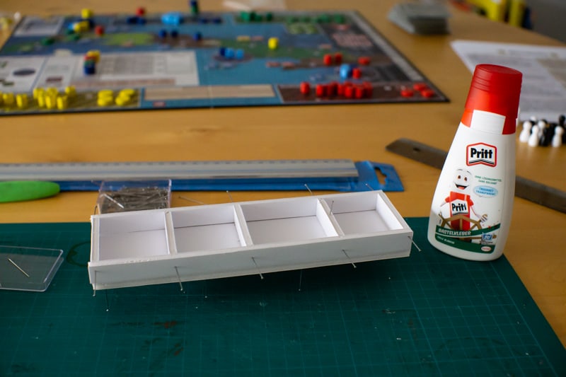 Schachteleinsätze aus Schaumpappe