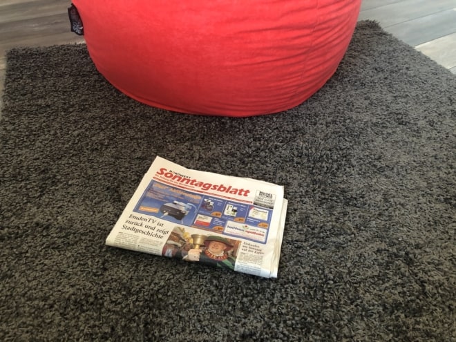 Wochenblatt am Boden