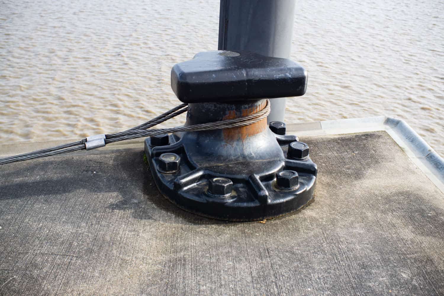 Ein halbes Jahr Anker